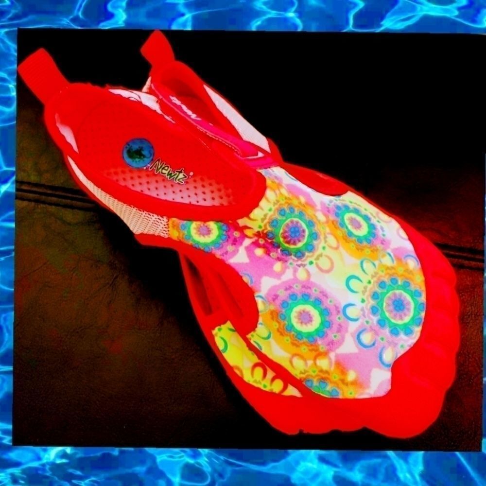 Swim Shoes Young Girl by Newtz